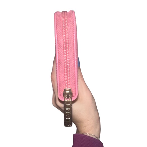 CHANEL EUC RARE PINK TIMELESS CC CAVIAR FULL ZIP LONG WALLET W/ COA CARD - Picture 5 of 13